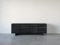 Mueble recibidor de madera 180 x 42 x 76 cm - negro - aparador bajo con 4 puertas acanaladas y diseño moderno